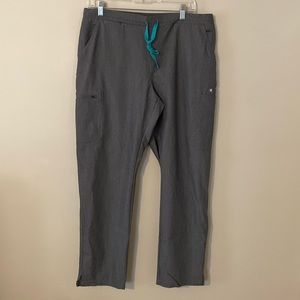 Figs Scrubs Yola Gray- women’s L